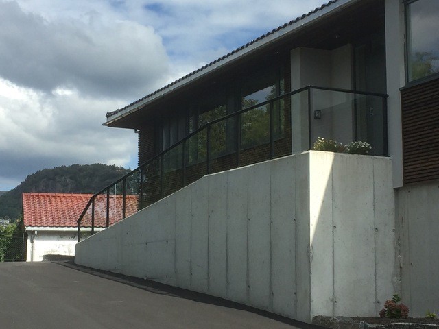 FrS II glassrekkverk 18
