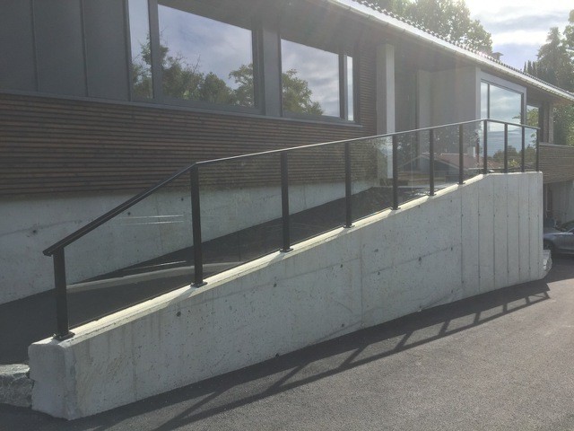 FrS II glassrekkverk 8